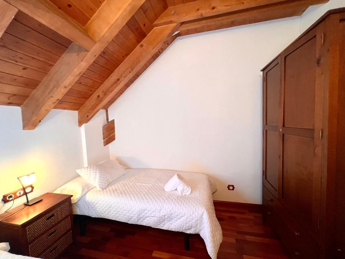 Apartament La Noguera - L'Amfitriona Риальп Экстерьер фото